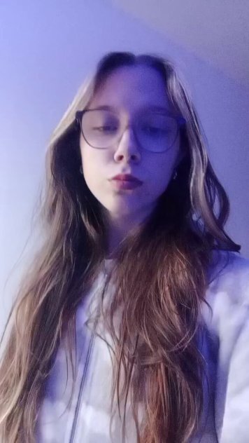 Available for hooked up, FaceTime show, sexting and selling hot videos