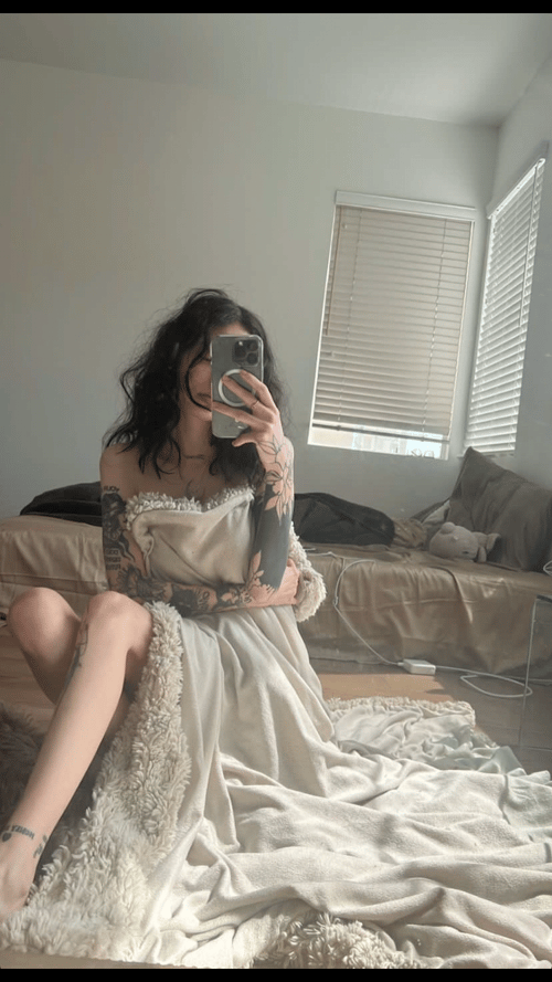 My name is Morgan 💦,I am a hot sexy naughty lady ,I to have 😋fun with someone that🤤 has a great
