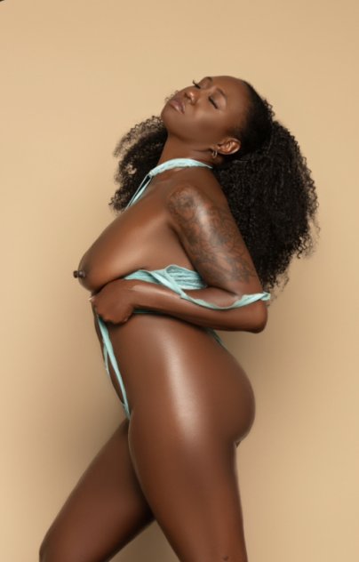 Treat yourself to someone sweet 🍫