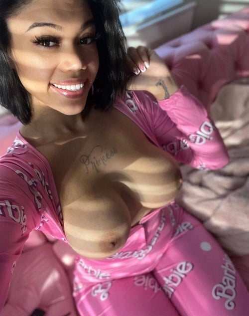 🌈🌈Am Jenny down for hook up I WANT YOU SO DEEP INSIDE ME 🍑🤤(+1 (913) 442-1925
