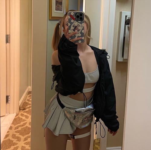 Text me on +1 478-888-4154 available for both incall and outcall services clean😍,juicy and hot 🍑🍯