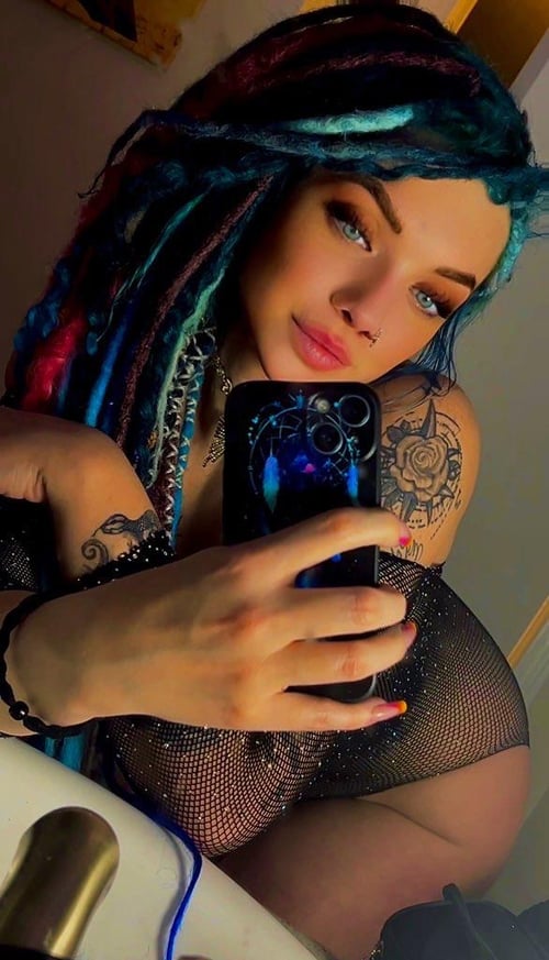Let’s fuck now add my Telegram: @queen_bluev or text : 5043272001