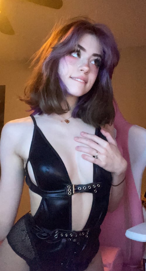 👅💦🍭SUPER SWEET🍰,very😋play and Party I’m available for both incall and outcall