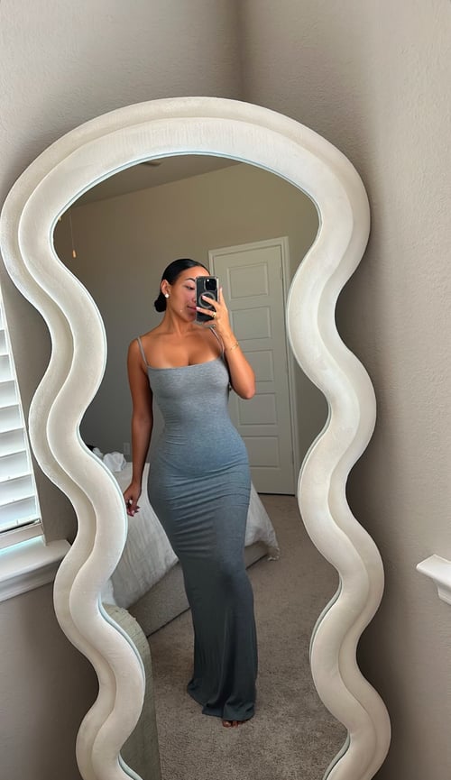 Hey daddy, wanna fuck? Hit me up now! Text/Whatsapp: +1 (530) 647-6157 Snapchat : selinab9927