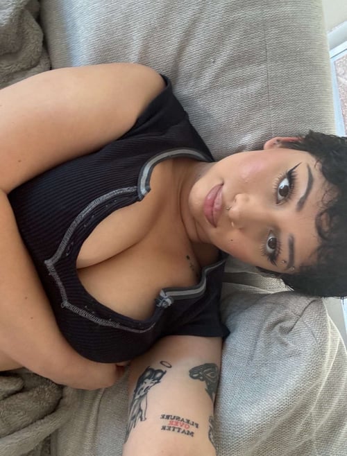 I am available for both incall❤️🥂💋 and outcall🥂💋❤️ services 💋🥂❤️