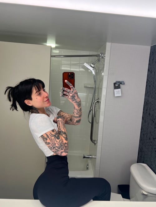 I'm available for causal fun fully satisfaction 😊#:5722751443