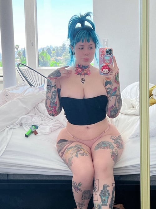I’m down too Fuck 🍆🍑always available💦Text: +1-763-221-3261