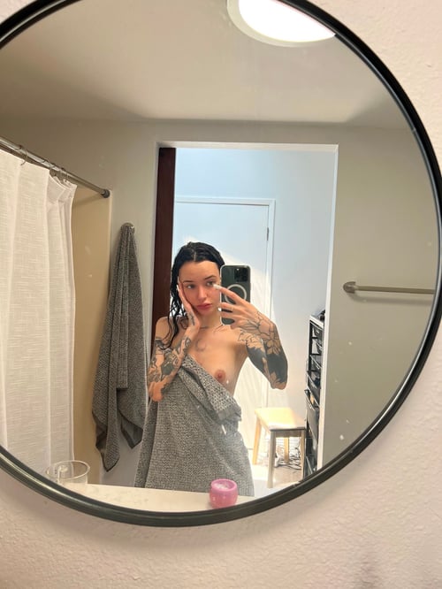 My name is Morgan 💦,I am a hot sexy naughty lady ,I to have 😋fun with someone that🤤 has a sense