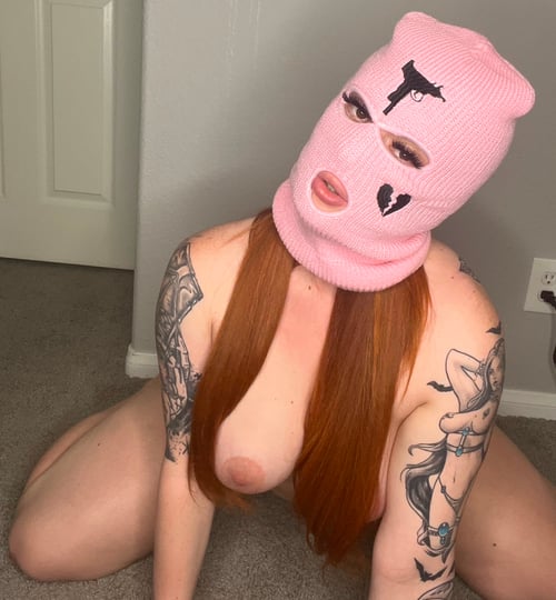 Am down for hook up I WANT YOU SO DEEP INSIDE ME 🍑🤤 +1 475-219-0981