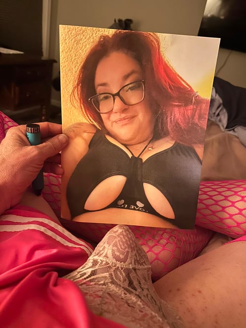 Hookup 😋 juicy p😻 available for all kind of fun hmu🤙 4402228528