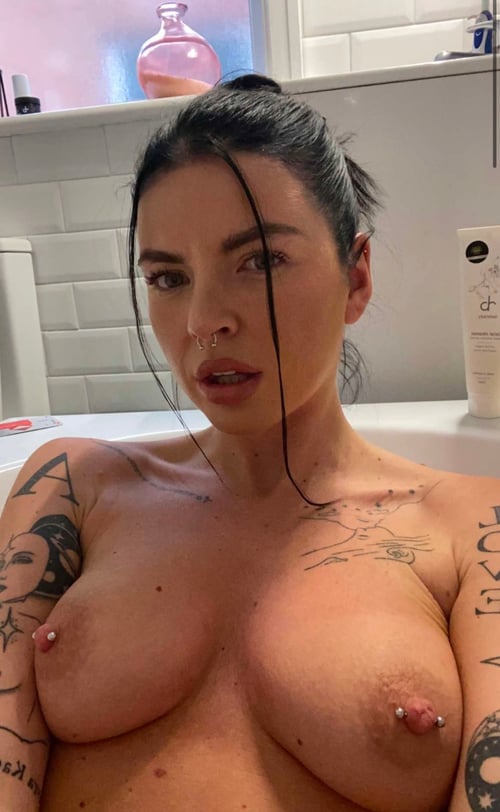 🍆 I offer 💕Incall, outcall home and hotel 🏨 services 🥰car date, Greek,BBJ