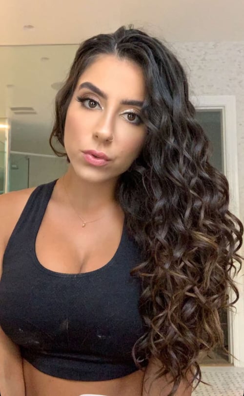 Hook up with Sarah