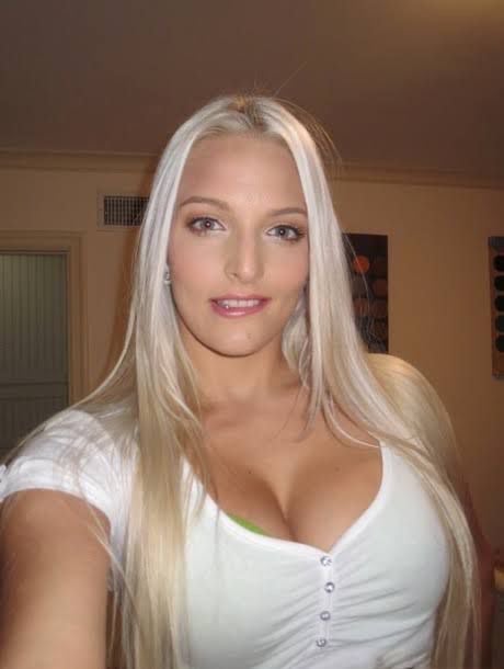 Am available for fun for both Incall and outcall services… add me up on Snapchat: Olivia_emilyb