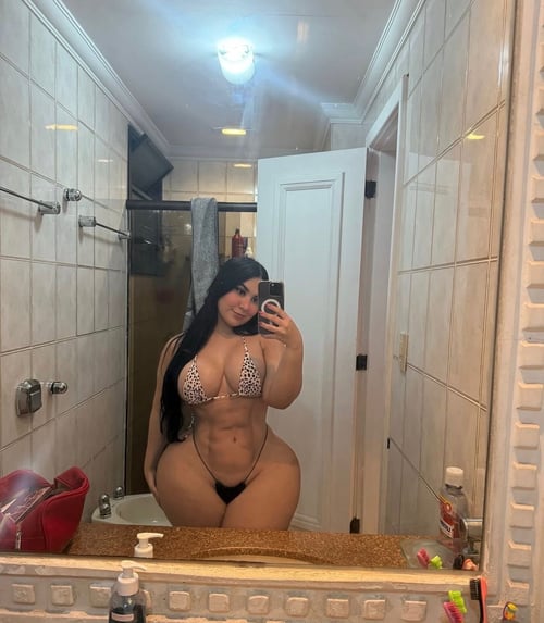 Hey thick Shi available