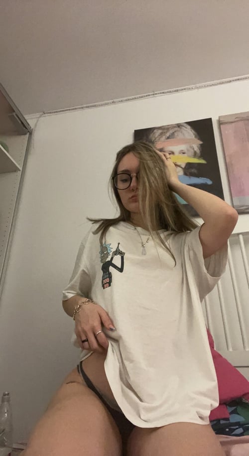 I’m available for sex and hookup!! 💦💦🍆💦💦🍆🍑💦🍆🍆😘💋💋