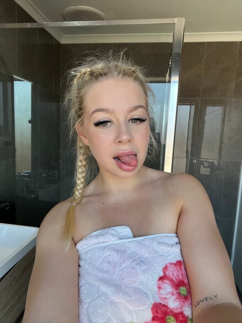 IM HORNY LETโS HOOK UP ๐ฆCurvy ๐ Erotic โค Juicy ๐