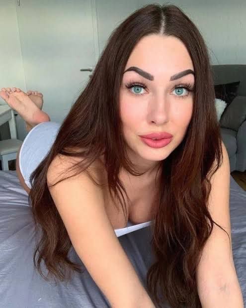 AVAILABLE For HOOKUP/NIGHT STANDS,HMU +1 254-853-4545 Let me sit on your face👅