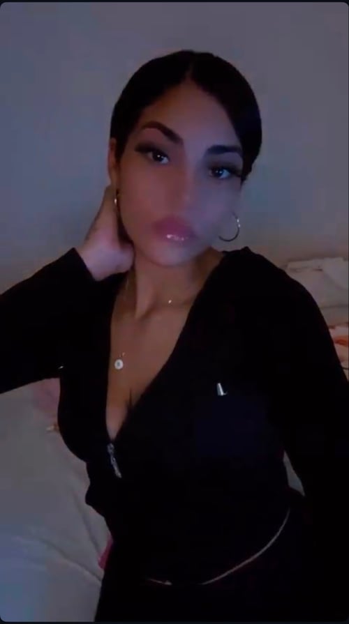 Snap me via https://snapchat.com/t/2Vfn5iRj.,mellyy_rb24,if you are down to meet