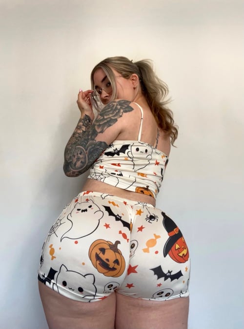 I’M CHARLENE 💦❤️down to keep your company 💦 I squirt, offer massages , GFE 🥵👅💞💯 Contact me