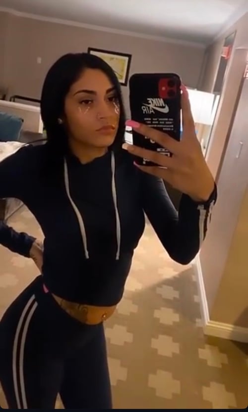Snap me via https://snapchat.com/t/2Vfn5iRj.,mellyy_rb24,if you are down for hookup