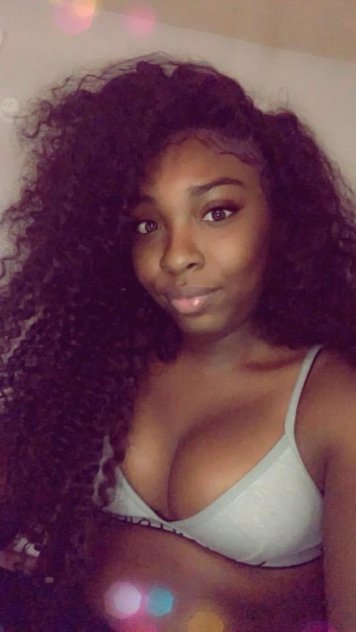 Come Party With Jasmine