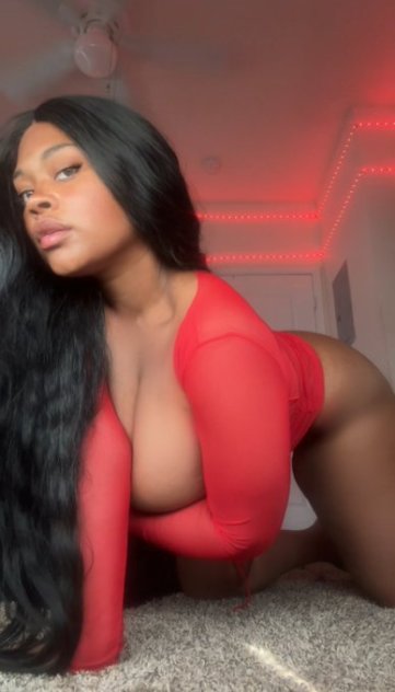 FACETIME FUN IS AVAILABLE 😍 I ALSO SELL MY NUDE PICTURES AND VIDEOS 🤩