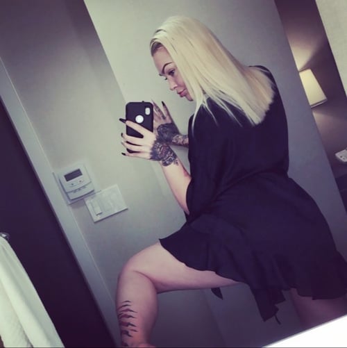 J U I C Y Blonde ♥️Avαiℓαbℓe➜ ⓝⓞⓦ ☎️283.222.7527☎️ 🅁🄴🄰🄳🅈 🅃🄾 🄿🄻🄰🅈 😇😈
