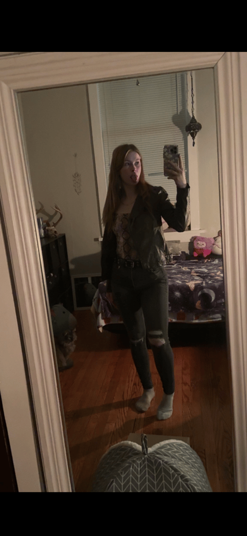 😈Explore your fantasies with my Wet pussy✅NICE ass🟧young and clean💛full service💛BBBJ💛69💛