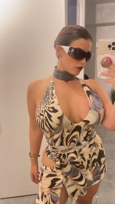I’m available now for fun HMU on snap: scrttbr