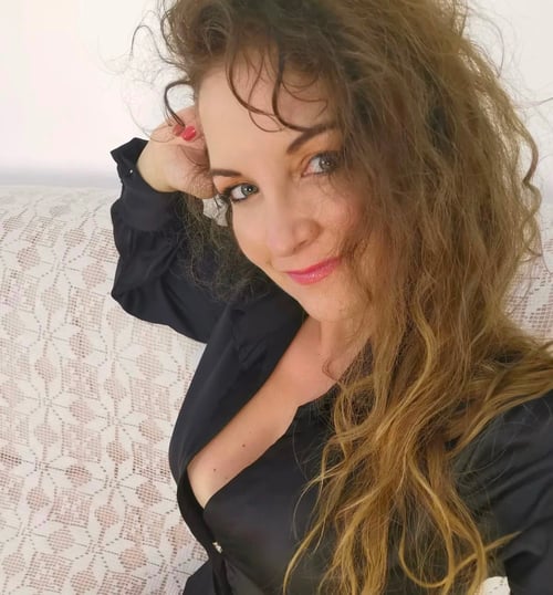 IM AVAILABLE FOR FUN❤️❤️