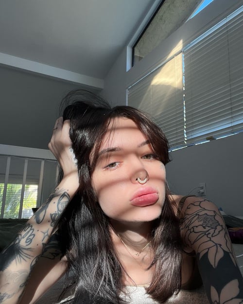 HMU on telegram 🫰 at tamber322 or text me on my number +1 508-980-4846 I’m down for fun only