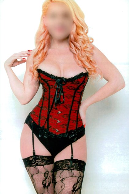 Mature Busty Blonde avail for Outcall!! 847-710-0385