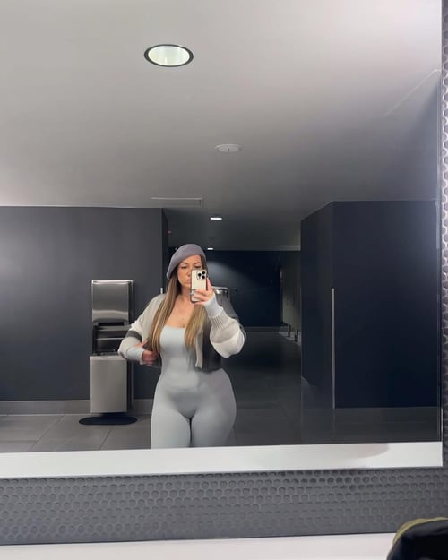 Yo it’s Natalie Rose I squirt a lot and ride real good 💦 💕☺️ 8649288438