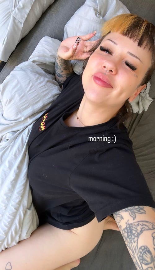 Hookup😍💦Text me iMessage 💬 +1 (602) 299-6066 if you’re down for nasty funs🥵💦 sex hookup🍆 and