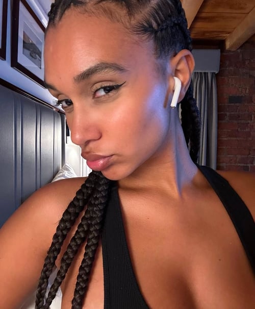 CLEAN SOFT SKIN🌹 FRIENDLY🍭Chloe ur sexy fantasy🦄with thick plump