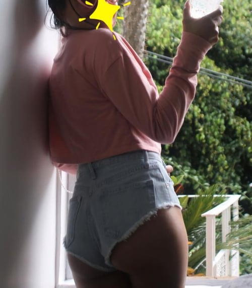 Just the milf next door🔥