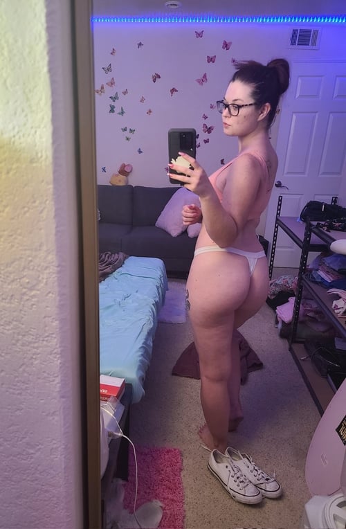 Sexy, fun and irresistible 💦READY TO PLEASE YOU AND MAKE YOUR FANTASY COME THROUGH🍆