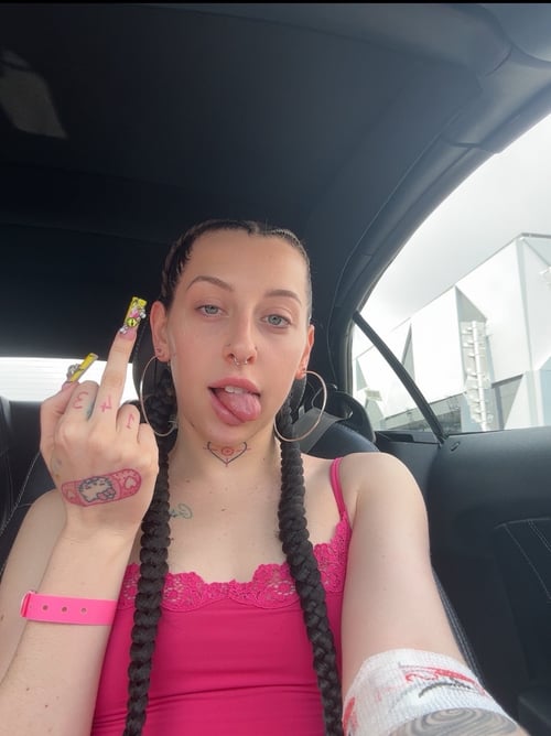 HOTTIES PRINCESS IN TOWN DOWN FOR FUN