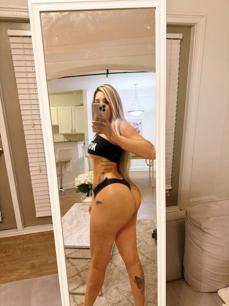 Sexy and sweet Latin girl in you city
