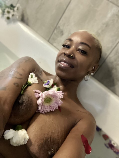 Beautiful Goddess ✨ Cum See Me ✨ Erotic Massage ⭐️⭐️⭐️⭐️⭐️ Body Rubs