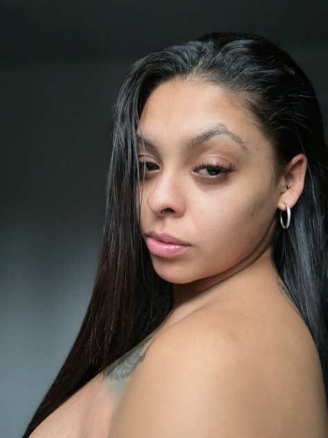 Available for both incall and and outcall session snd FaceTime show