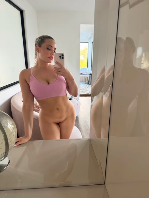 My 💦 WET🍓JUICY🍭NO RESTRICTION 🍌🌧 text me let’s get naughty 🥰😜