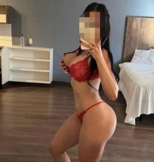 Nueva y Apretadita (813) 585-3452 GFE BBBJ 69