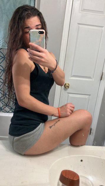 Female Escorts Available NOW✅