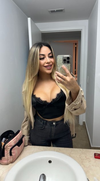 Bombshell Blonde