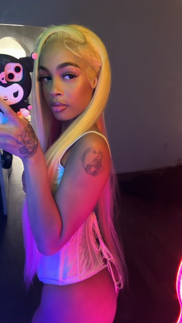 INCALL QV 📍 Your Dream Girl 😻🌸🥢💖Petite bombshell 😮💨💖Throat Go