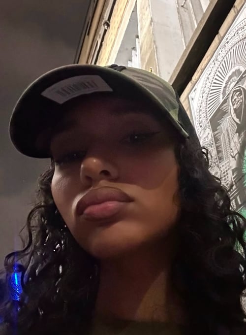 CLEAN SOFT SKIN🌹 FRIENDLY🍭Chloe ur sexy fantasy🦄with thick plump