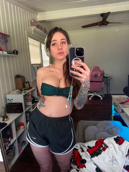 Baddie without restrictions text /Telegram: @wendyyrose