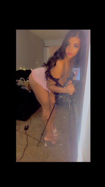 “Big titties 🍒 🤓single women