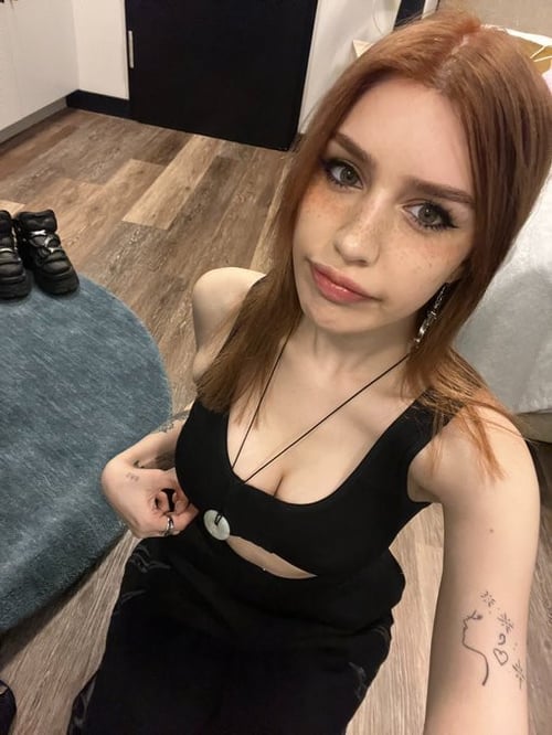 Sexy 😘 Wants good sex 🍆💧 hit me on +15182900325 Telegram:@Katiee107